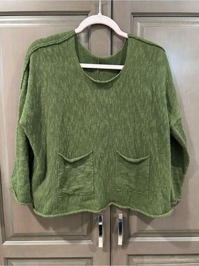 Paper Temples Army Green Sweater, Size 3